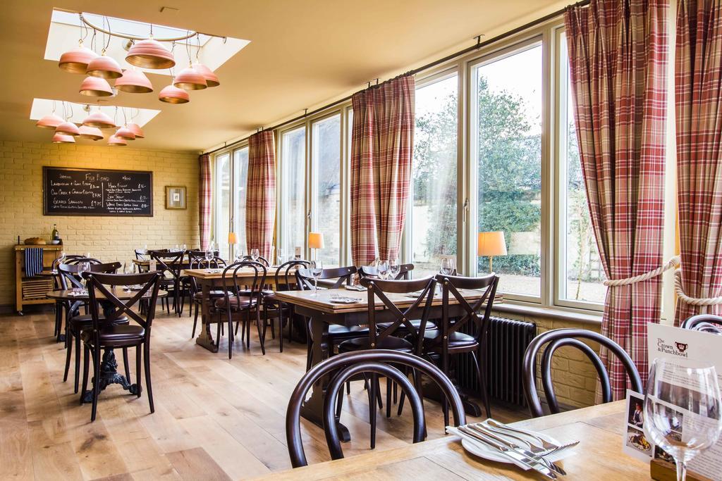 Crown & Punchbowl Hotel Milton  Eksteriør billede